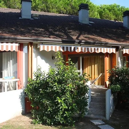 Relax And Fun By The Pool Apartment Bibione